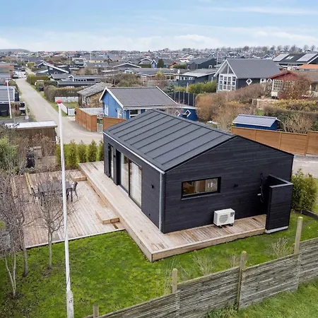 Charming Newly Built 300 M From