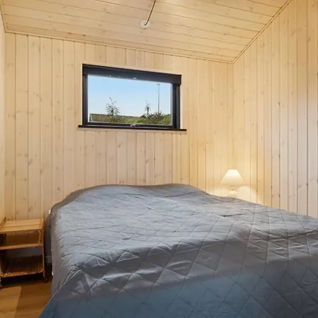 Charming Newly Built 300 M From Hébergement de vacances *