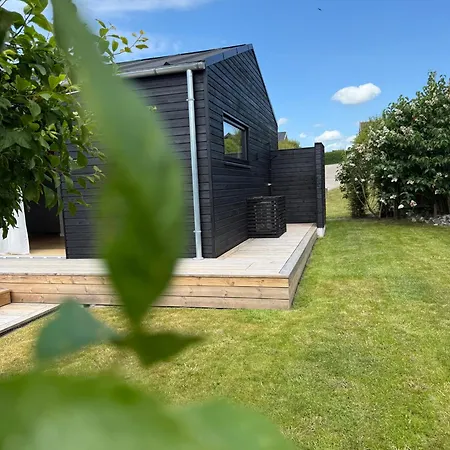 Charming Newly Built 300 M From * Karrebæksminde
